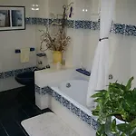 Butterfly 3* קסטרוקארו טרמה