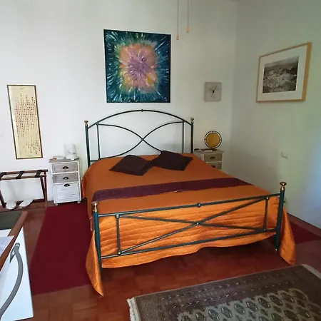 Butterfly Bed & Breakfast *