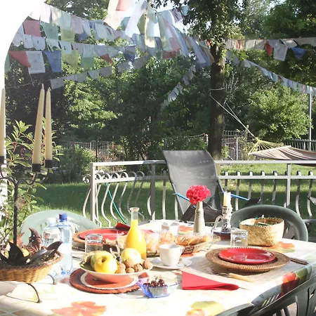 ベッド・アンド・ブレックファスト Butterfly 3*