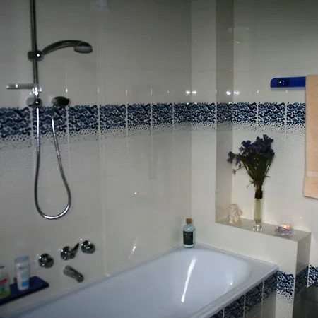 Butterfly ベッド・アンド・ブレックファスト 3*