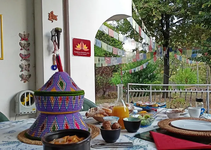 住宿加早餐酒店 Butterfly 卡斯特罗卡罗泰尔梅